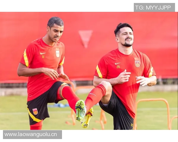 国足输给越南已成常态彭伟国谈昔日印尼战绩与现状对比