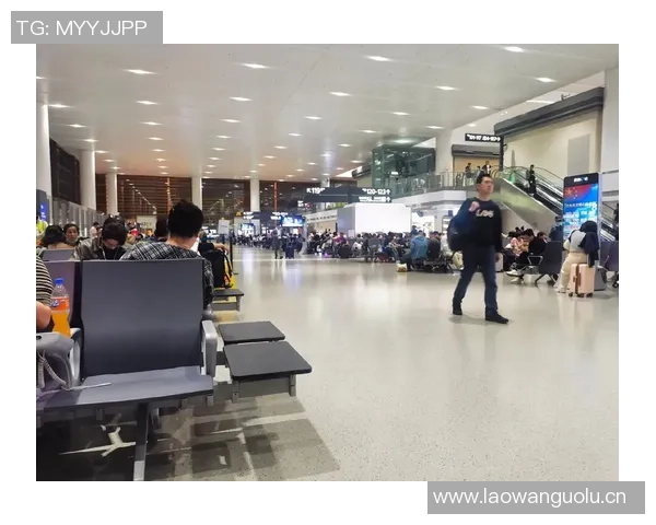 杨瀚森工作室回顾：凌晨1点入睡4点赶机场的忙碌生活